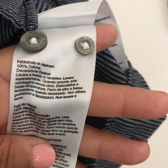 Timberland slim fit button shirt. Small - Picture 8 of 8